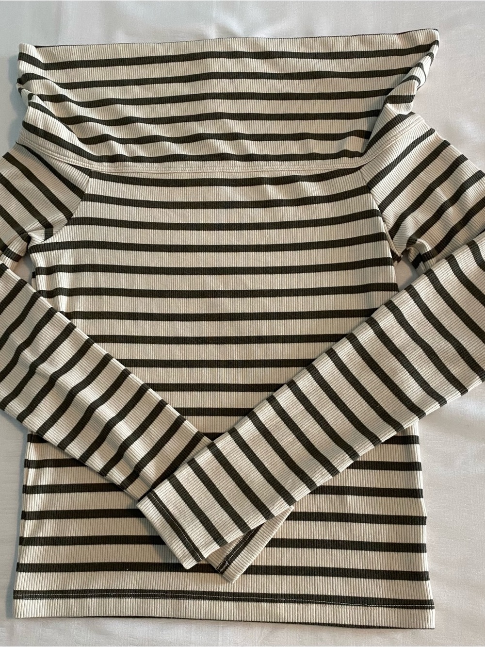 Striped Off-Shoulder Long-Sleeve Top in Cream and Black